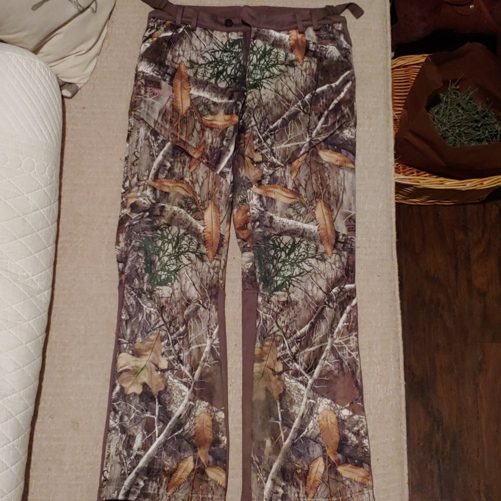 Magellan Real Tree camo neoprene pants